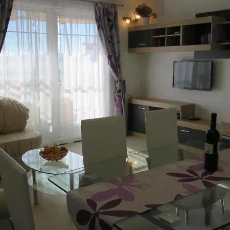 Apartmani Danek * Vodice