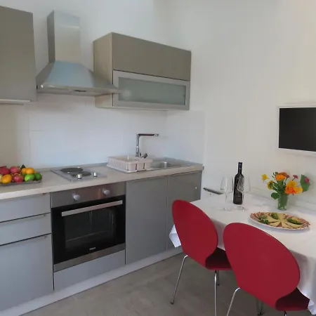 Apartment Apartmani Danek