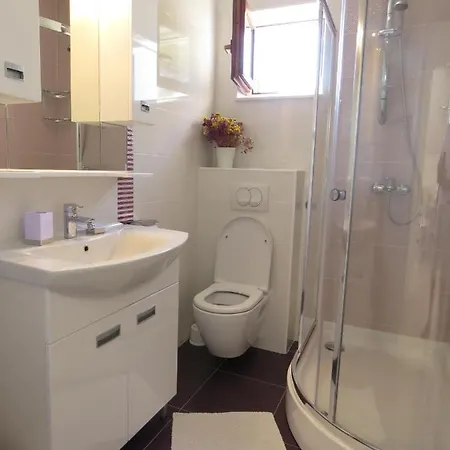 Apartmani Danek * Vodice